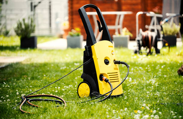 Best Pool Deck Cleaning  in Wekiwa Springs, FL